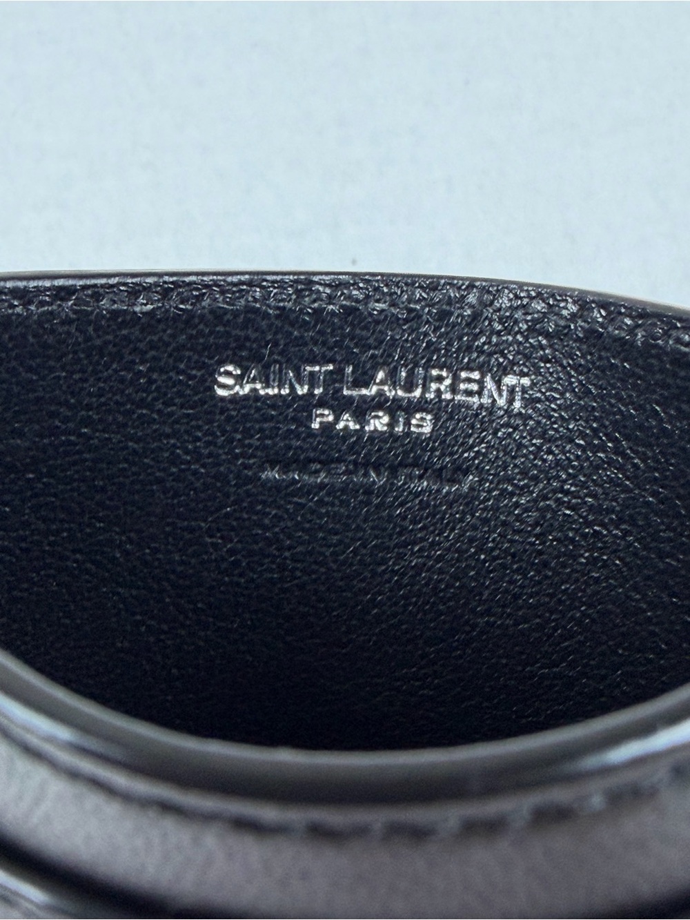 Saint Laurent Black and White Patterned Card Holder with YSL Logo - Picture 4 of 13